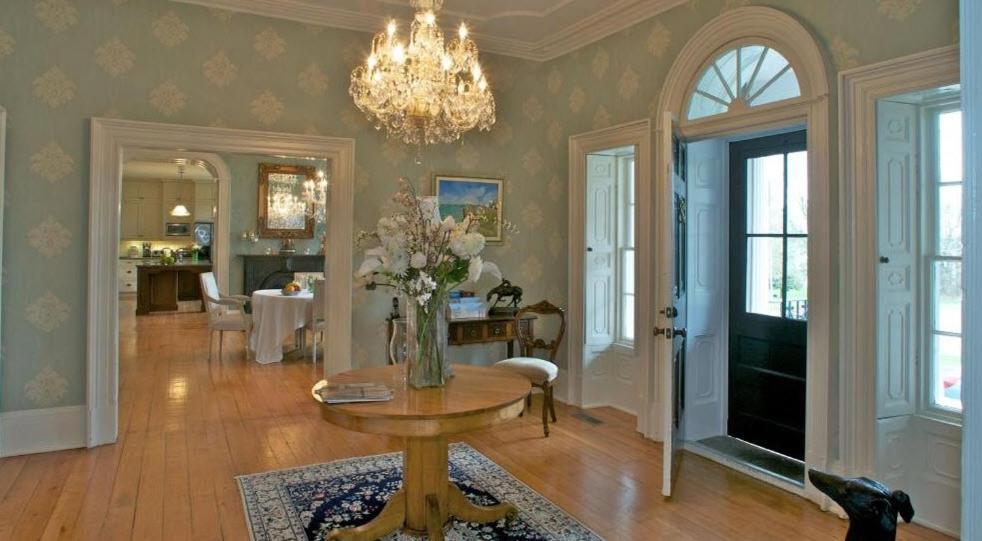 Maplehurst Manor Bed & Breakfast Brockville Exterior photo